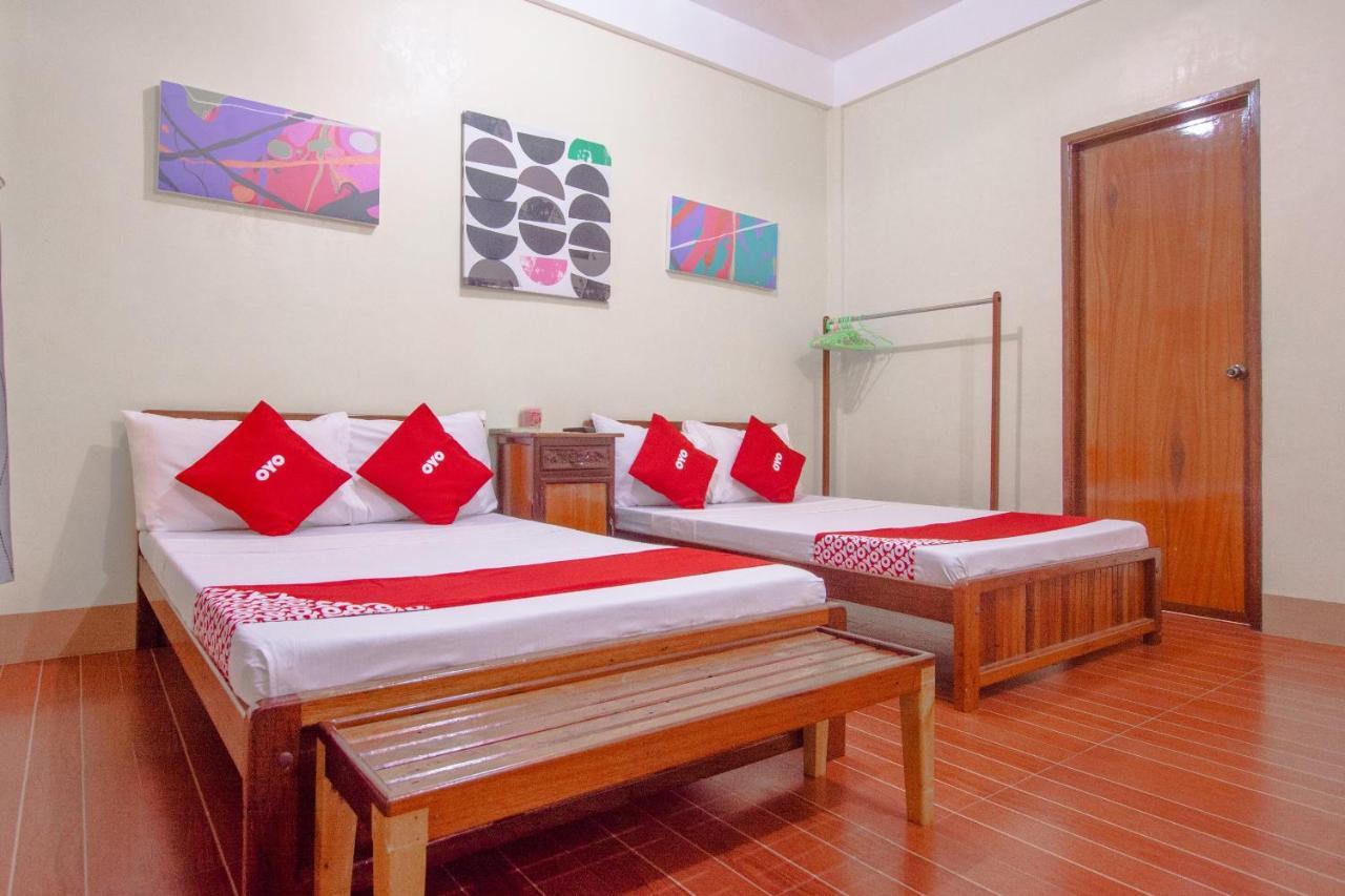 Roccksar Pension Puerto Princesa Kültér fotó