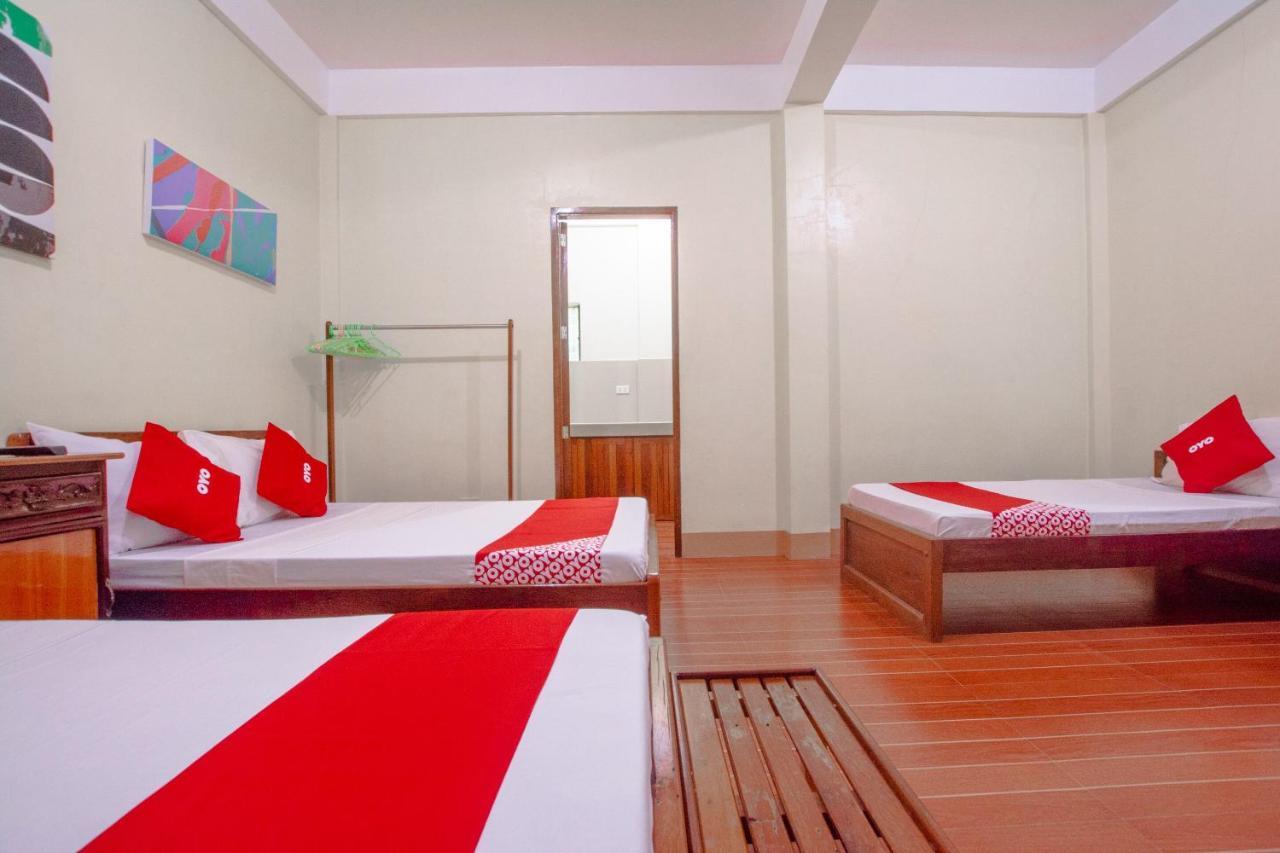 Roccksar Pension Puerto Princesa Kültér fotó