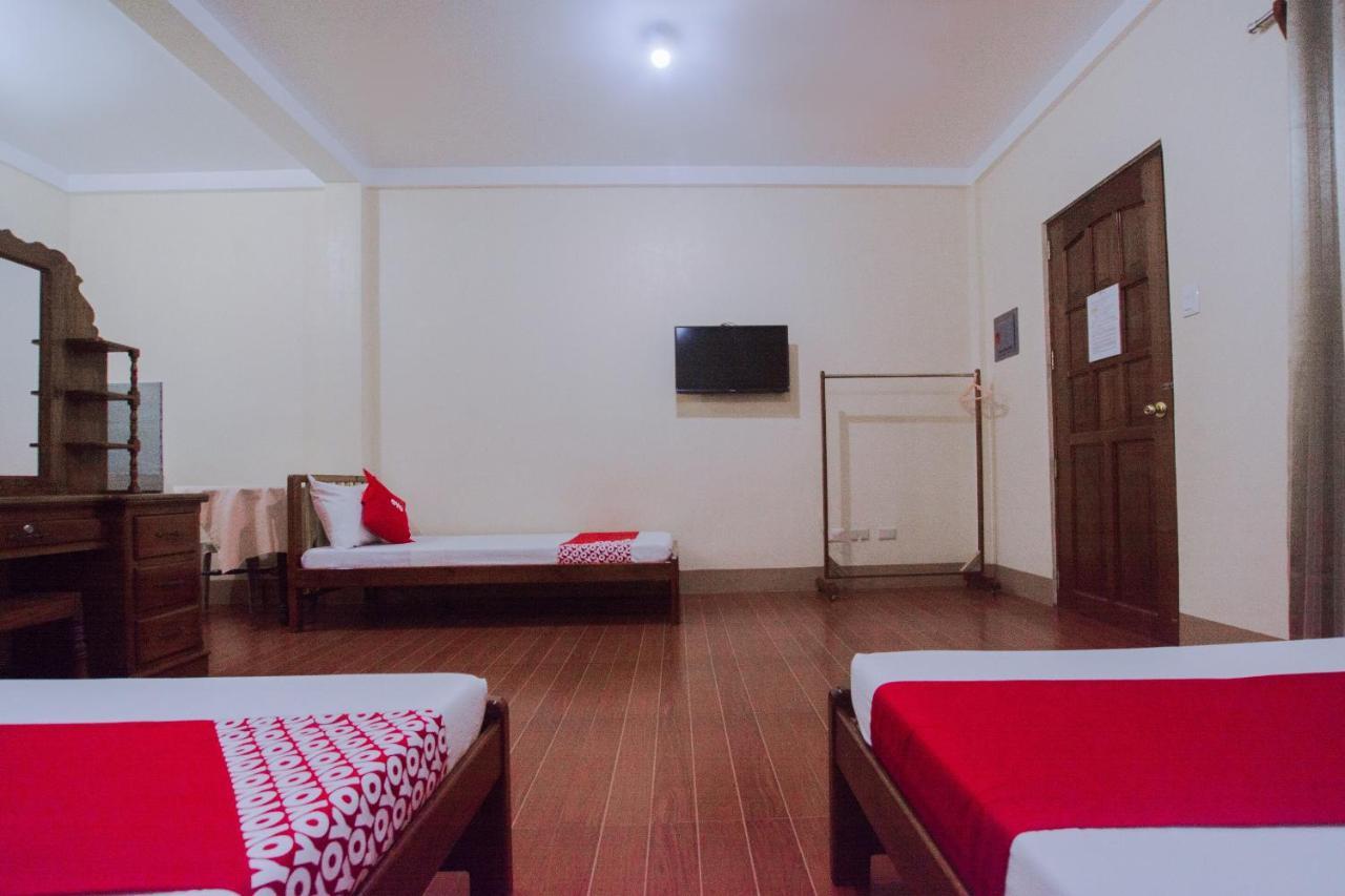 Roccksar Pension Puerto Princesa Kültér fotó