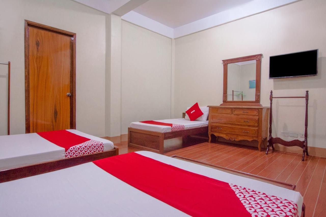 Roccksar Pension Puerto Princesa Kültér fotó