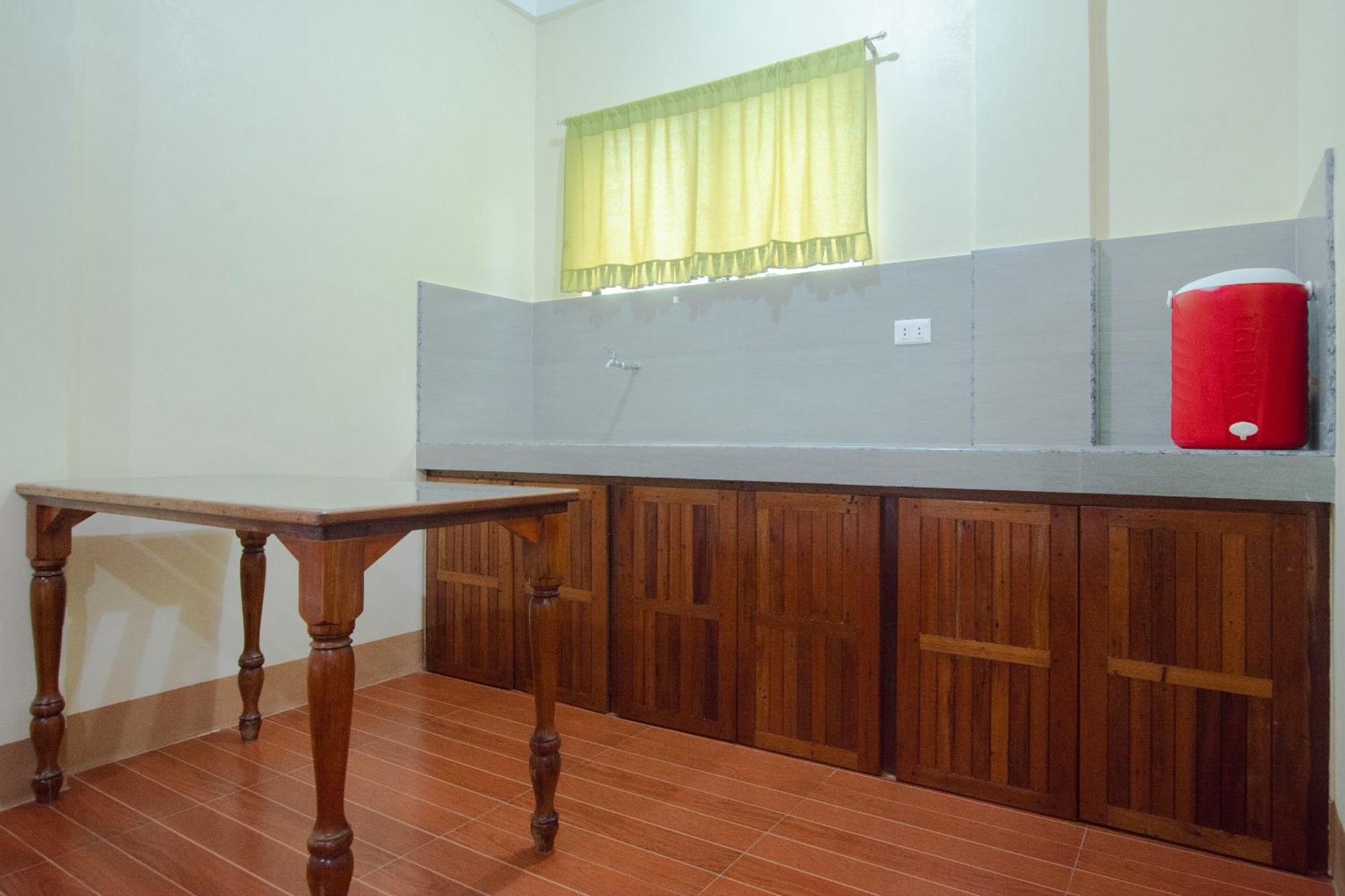 Roccksar Pension Puerto Princesa Kültér fotó