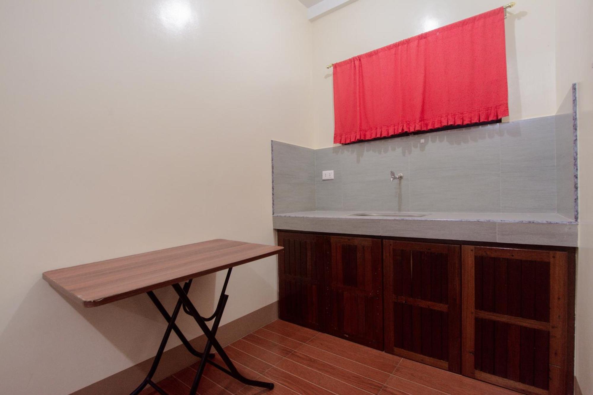 Roccksar Pension Puerto Princesa Kültér fotó
